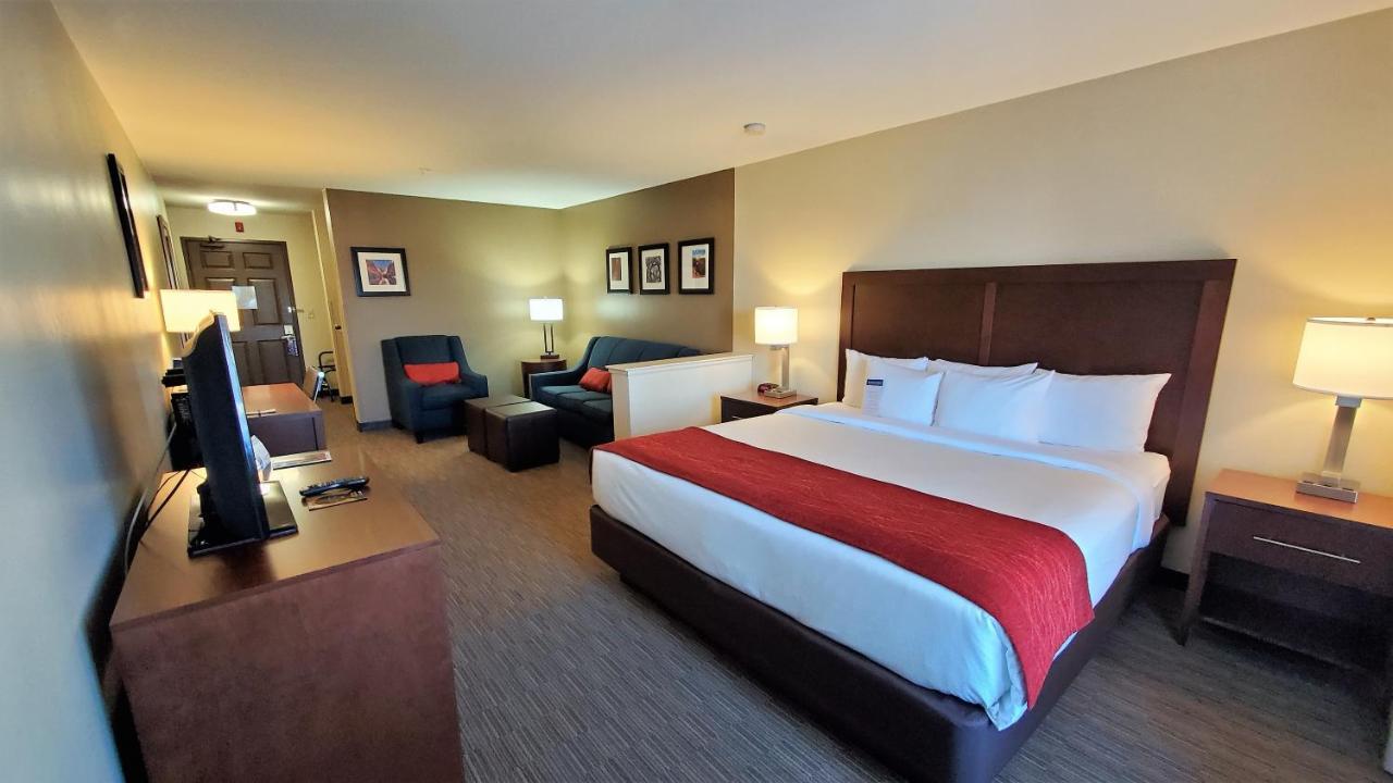 Comfort Inn & Suites Tempe Phoenix Sky Harbor Airport Extérieur photo