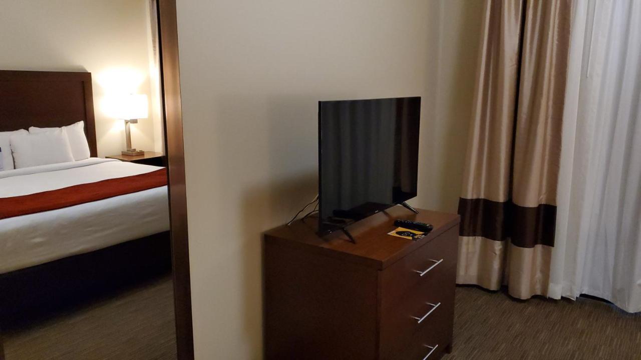 Comfort Inn & Suites Tempe Phoenix Sky Harbor Airport Extérieur photo