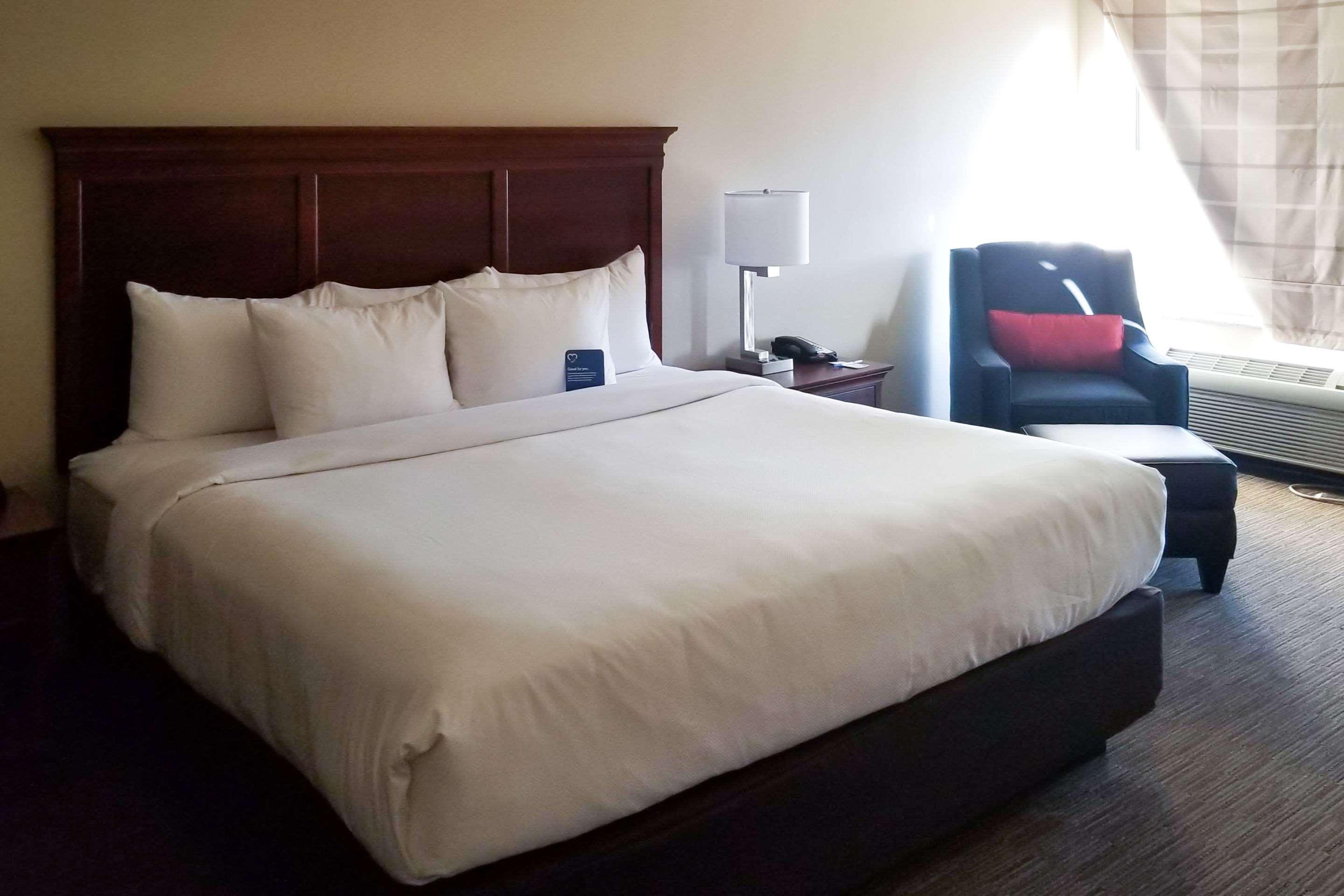 Comfort Inn & Suites Tempe Phoenix Sky Harbor Airport Extérieur photo